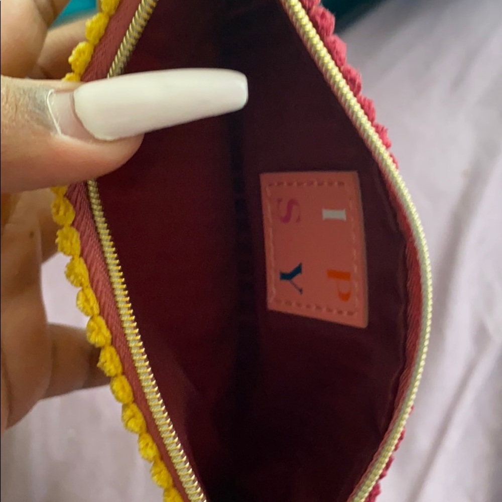 Cosmetic bag - Picture 3 of 3